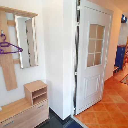 Nr 75 House Sigrid And Alfred 펜션 기에네스디아스