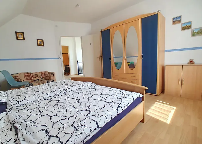 Nr 75 House Sigrid And Alfred Nyaraló *